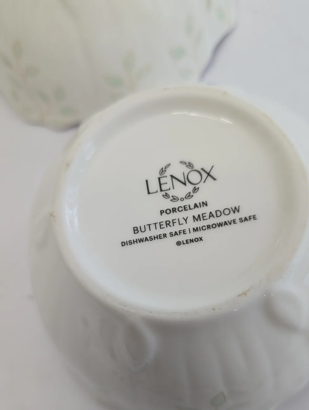 Lenox Set Of 4 Butterfly Meadow Bee Porcelain Dessert Bowls Floral Shaped